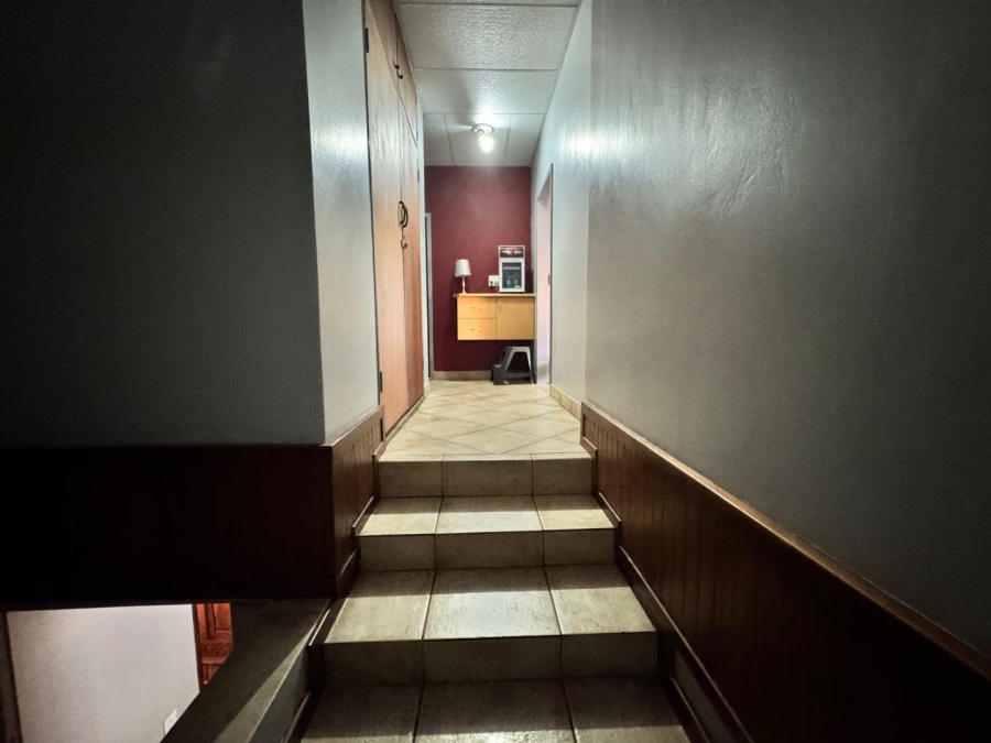 6 Bedroom Property for Sale in Orkney North West